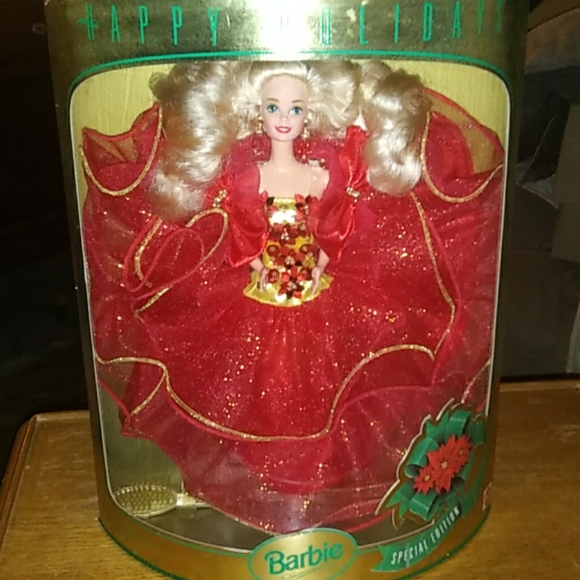 1993 Holiday Barbie - Picture 1 of 5